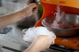 How to Use an Ice Crusher Safely: Your Complete Guide